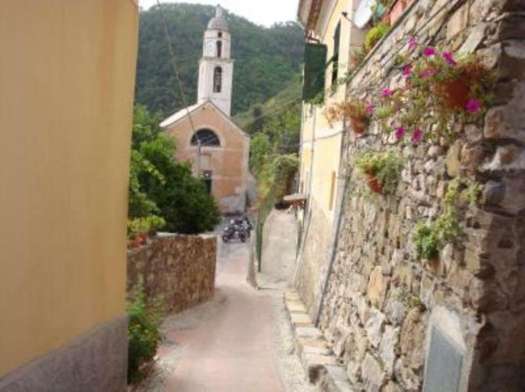 Charme E Relax Apartment Levanto Exterior photo