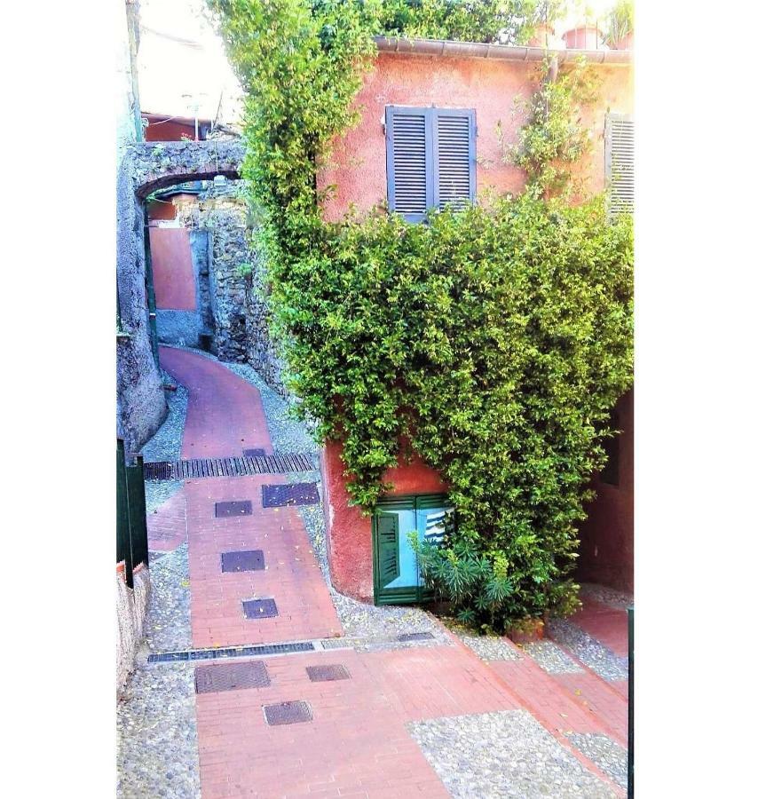 Charme E Relax Apartment Levanto Exterior photo